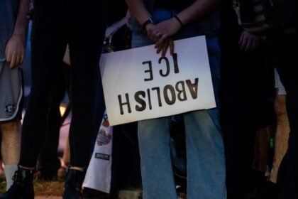 "Abolish ICE" Is Popular — But Democrats Still Reject It