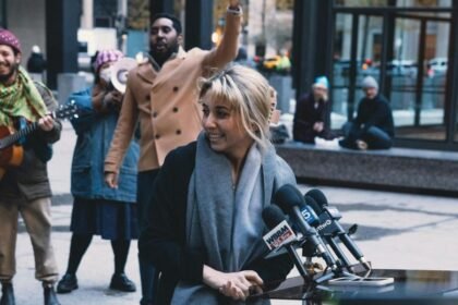 Kat Abughazaleh Scores Endorsements to Counter Illinois AIPAC Cash